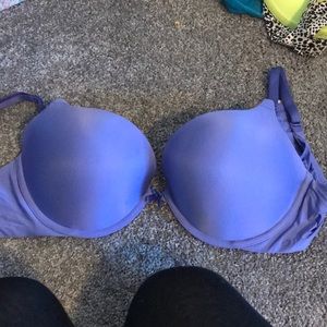36D Victoria’s Secret push up bra